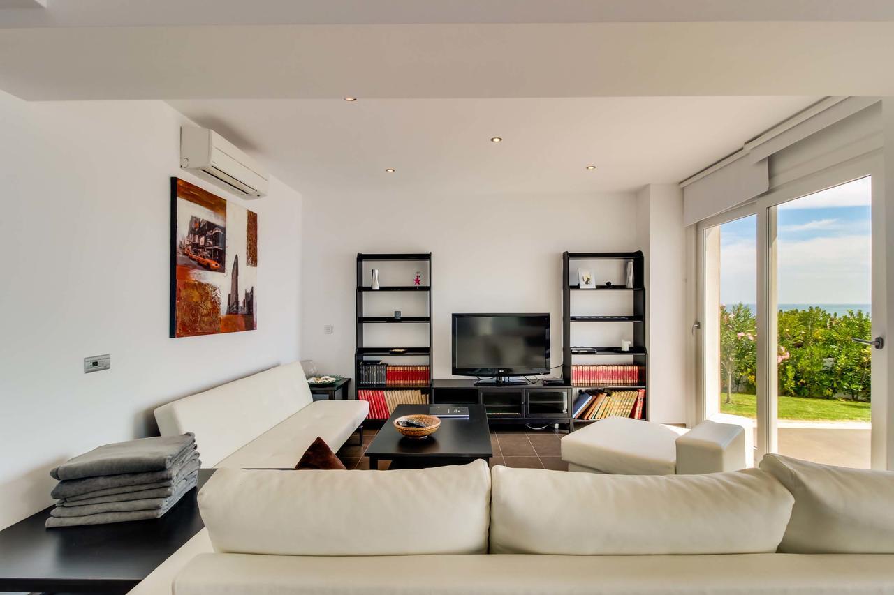 Villa Cielo Cala Pi  ภายนอก รูปภาพ