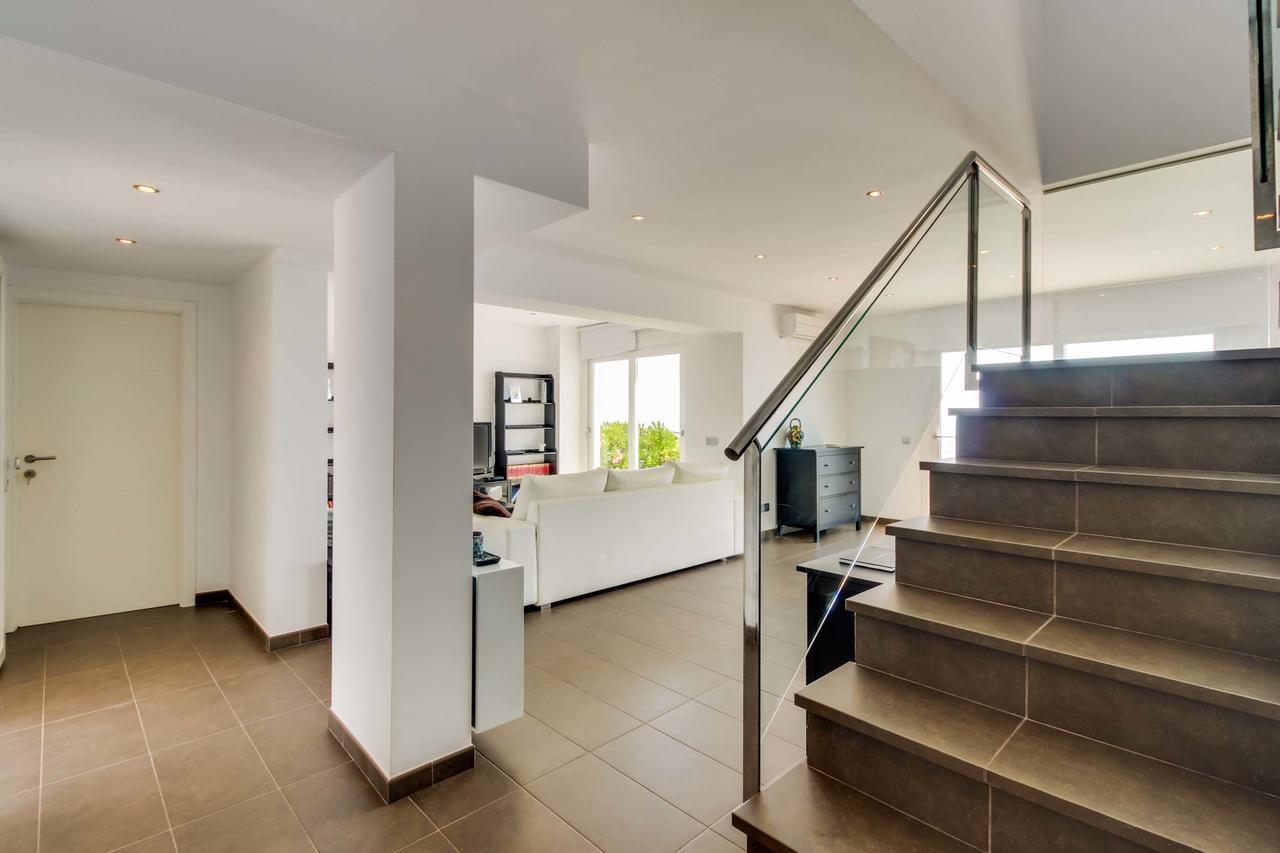 Villa Cielo Cala Pi  ภายนอก รูปภาพ