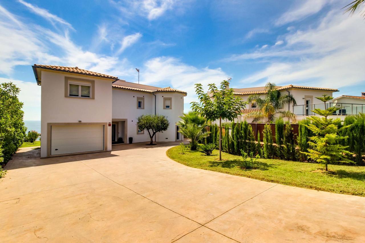 Villa Cielo Cala Pi  ภายนอก รูปภาพ