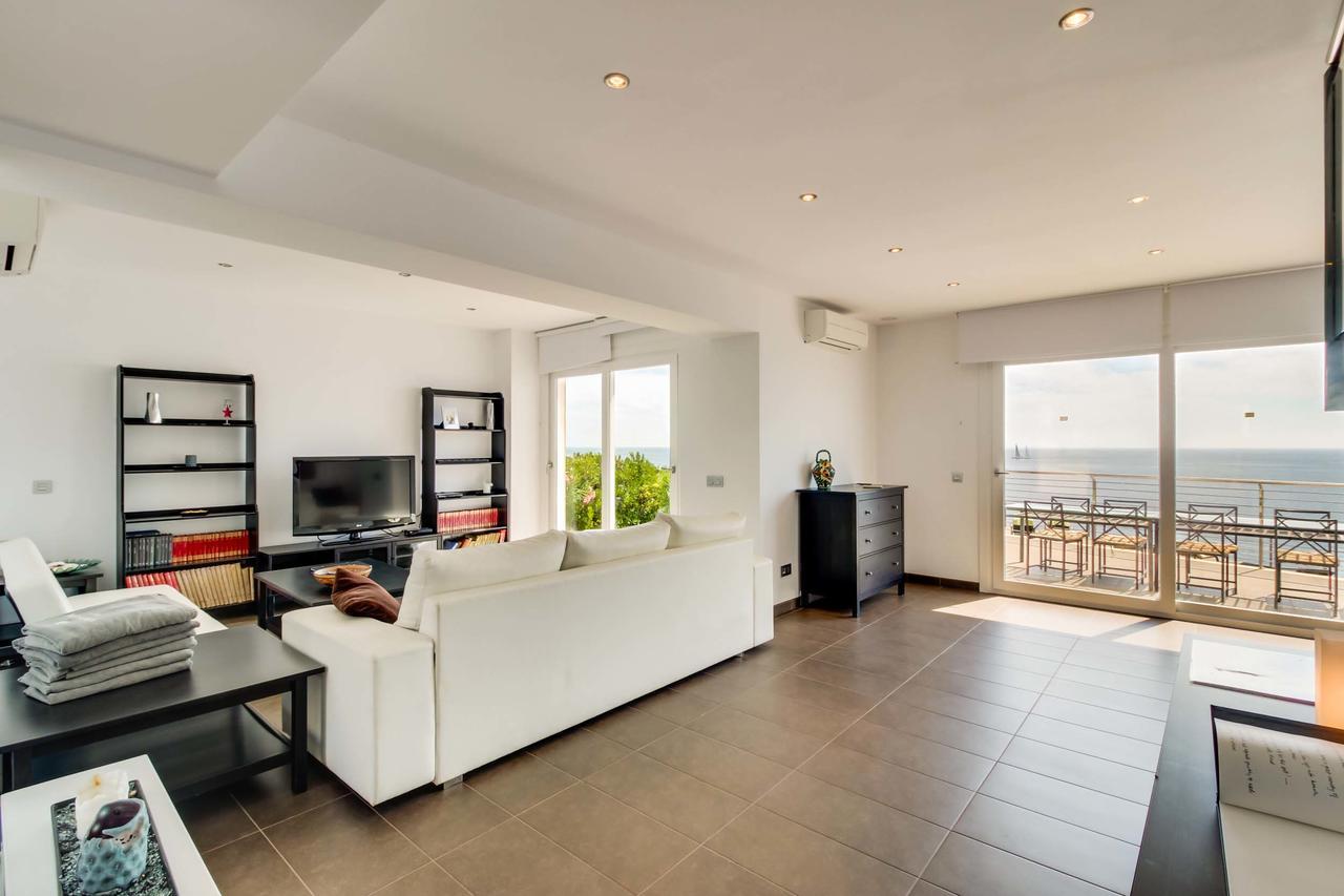 Villa Cielo Cala Pi  ภายนอก รูปภาพ